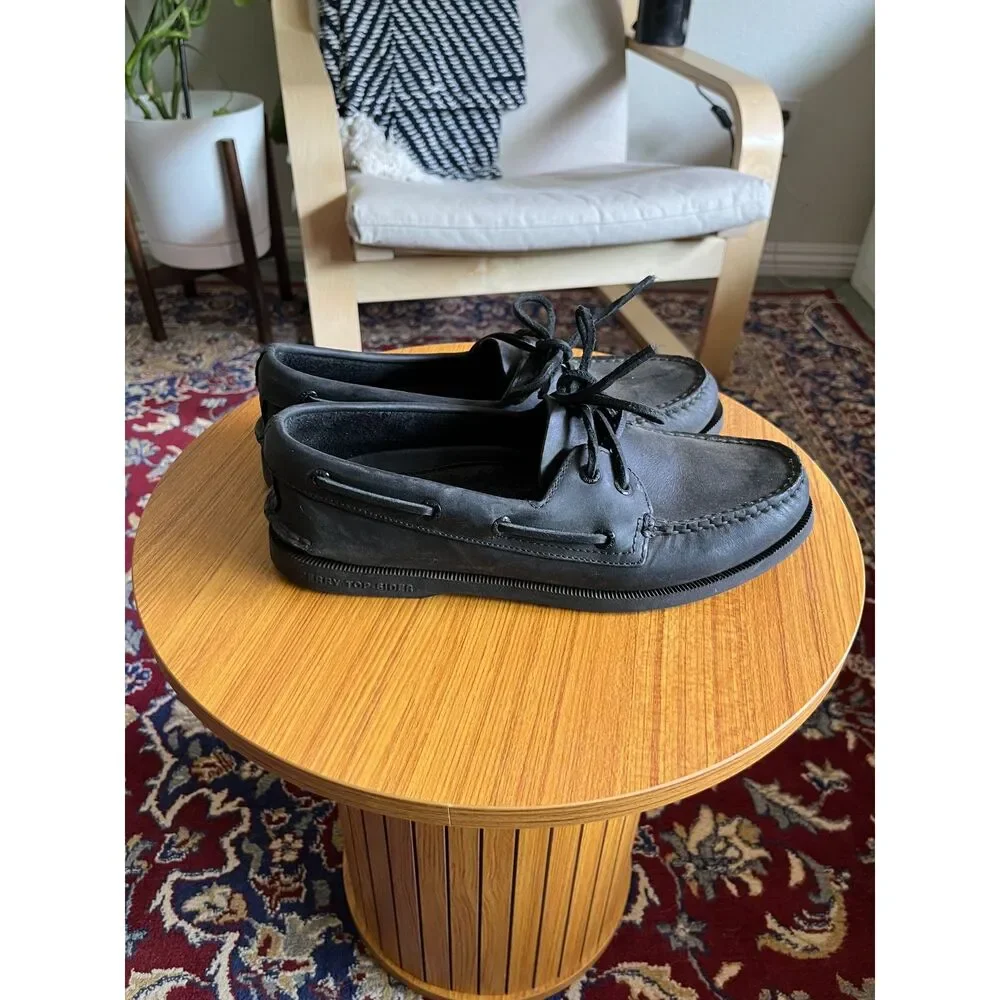 Sperry Topsider in Black Leather